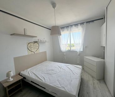 La Seyne F3 3e étage loué meublé - Photo 6