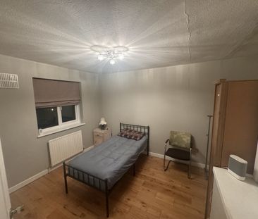 Dorset Gardens, London, CR4 1 - Photo 1