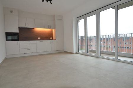 Appartement te huur - Photo 2