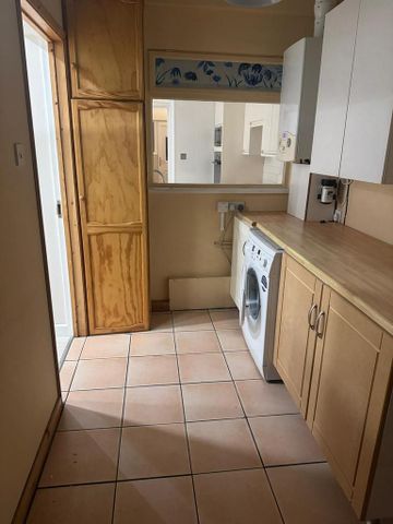 3 bedroom terraced house to rent - Photo 5