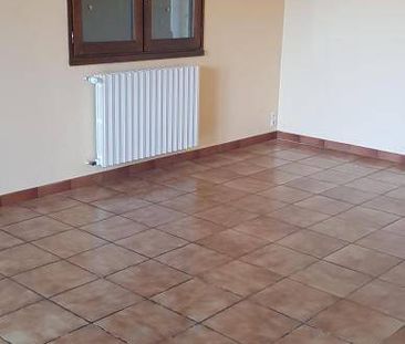 Location appartement t4 88 m² à Villefranche-de-Rouergue (12200) - Photo 3