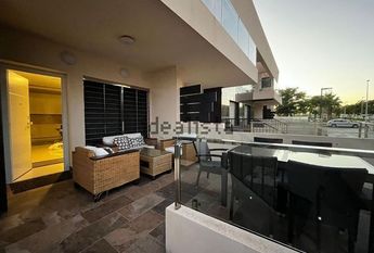 Alquiler de chalet pareado en Calle Ausias March, 41