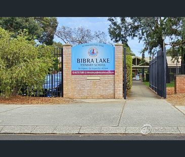 17 Marchant Drive, Bibra Lake, WA 6163 - Photo 5