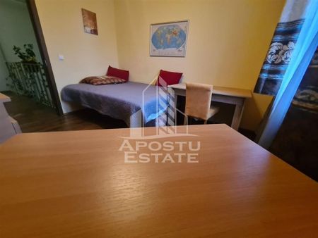 Casa, 4 camere, 3 locuri de parcare, zona Sagului - Fotografie 2