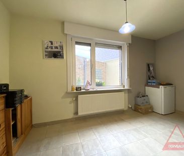 Roeselare – Gelijkvloers appartement met garage en directe toegang - Photo 5