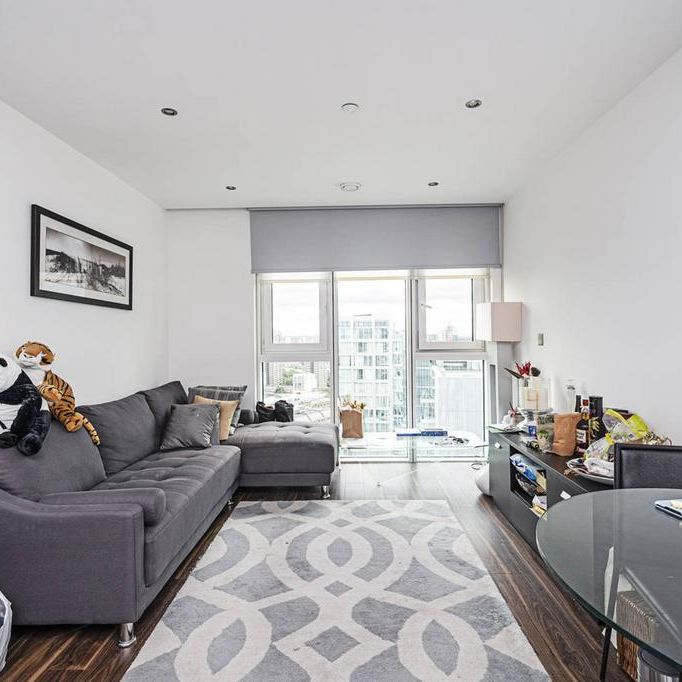 1 bedroom flat to rent - Photo 1