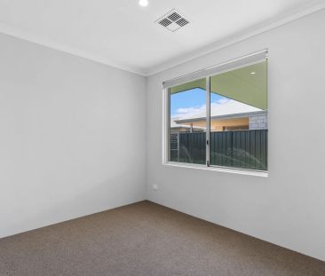 39 Kalbarri Way, Dawesville. - Photo 6