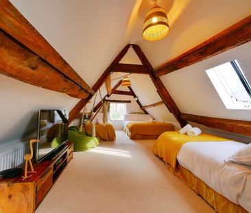 3 bedroom semi-detached house to rent - Photo 2