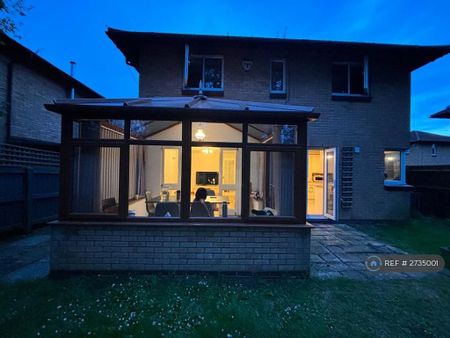 3 bedroom detached house to rent - Photo 4