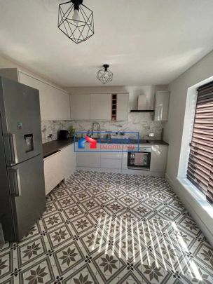 Inchiriere casa individuala constructie noua cu 5 camere in Dezmir - Fotografie 1