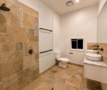 Freshly Renovated Character Home in Sought-After Bardon - Photo 5