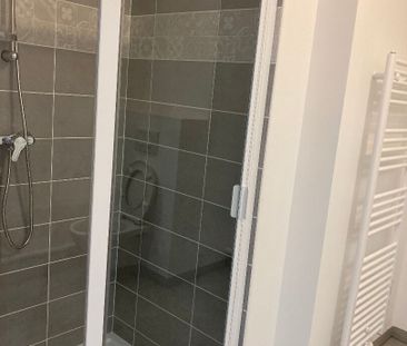 Location Appartement 2 pièces 47m² - Photo 3