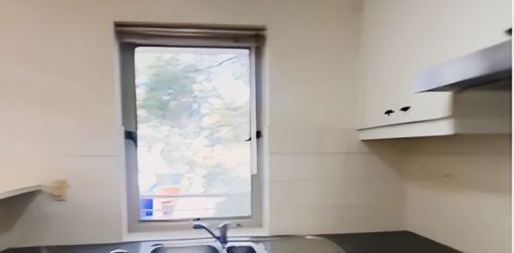 100 Cleveland St, Sydney - Photo 2