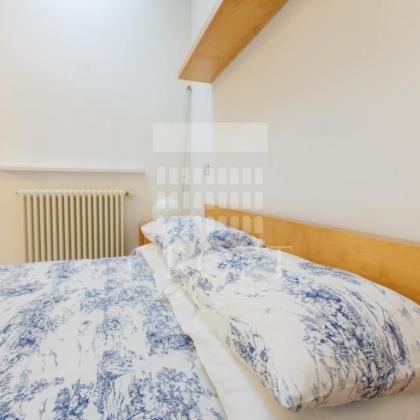 Center-Popolo: Beautiful, renovated 4 bedroom, 4 bath, veranda terrace, uniquely situated in private villa near Villa Borghese and Piazza del Popolo. Bright, silent, air conditioning, panoramic terrace Ref412 - Photo 5