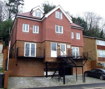 Garlands Road, Redhill, Surrey, RH1 - Photo 1