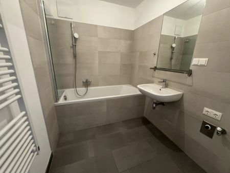 2-Zimmer HIT in super Lage! ANFRAGEN UND SCHNELL SEIN! - Photo 3