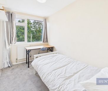 1 bedroom House To Let - Photo 3