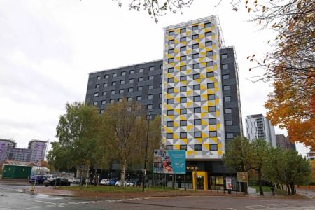 true Sky Studio-Floor 11 - Photo 3