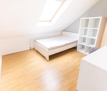 6 bedroom maisonette to rent - Photo 4