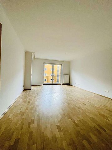 MA-Lindenhof – Barrierefreie 2 ZKD/Balkon-Wohnung in seniorengerechter Wohnanlage - Foto 2