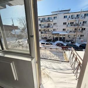 3 1/2 (1 bedroom apt) $1200 a louer Rosemont - Photo 2