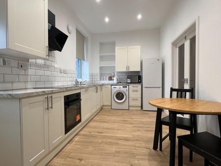 2 bedroom House To Let - Photo 5