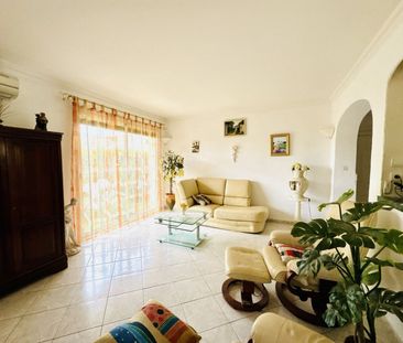 Location Appartement 2 pièces 71m² - Photo 2