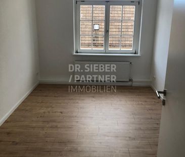 Weißenfels - *geräumige 3 Raumwohnung mit Einbauküche sucht zum 01.... - Foto 3