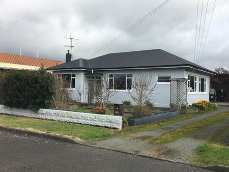 3 Bedroom in Marton - Photo 4