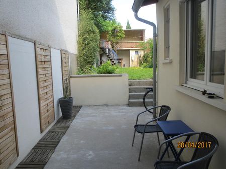 Location Appartement 2 pièces 43m² ALBI 81000 - Photo 5