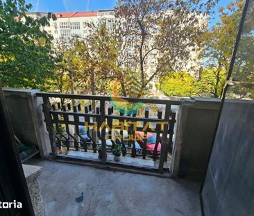 2 camere de inchiriat Unirii metrou - Fotografie 5