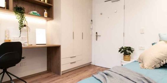 Single Bedroom - Photo 3