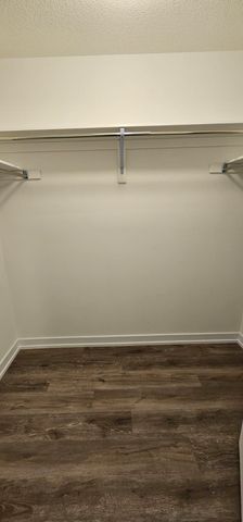 For Lease - 27 Lyall Stokes Circle, East Gwillimbury, Ontario - Photo 4