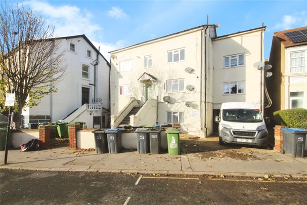 Woodville Road, Thornton Heath, CR7 8LH - Photo 1