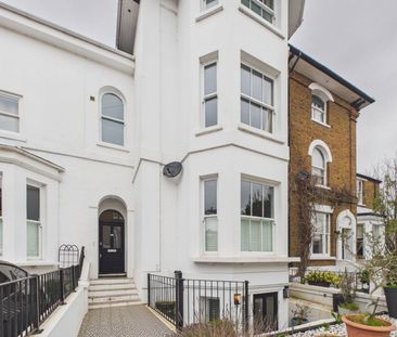 1 bedroom in Alma Road, Berkshire - Photo 6