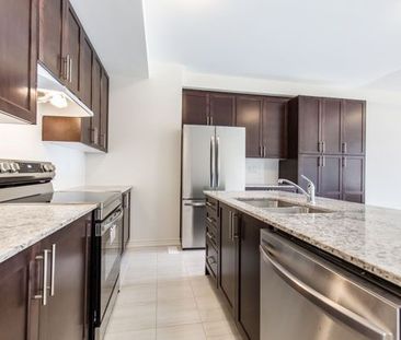 For Lease - 67 Donald Ficht Crescent, Brampton, Ontario - Photo 3