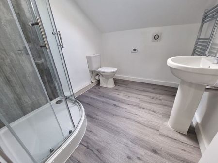 Hessle Road, Hyde Park - Photo 3