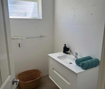 Shoalwater - Photo 3