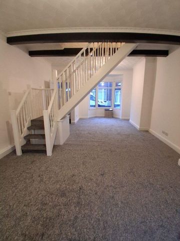 2 bedroom terraced house to rent - Photo 5