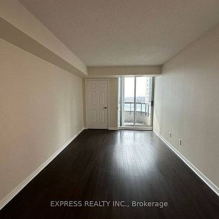 Yonge/Sheppard Beautiful 2Bdrm West View Direct Access Subway - Photo 3