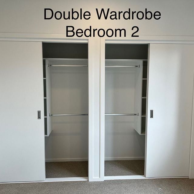 Westgate, 2 bedrooms + 1 Study +1.5 Bath +2 Heatpu - Photo 1