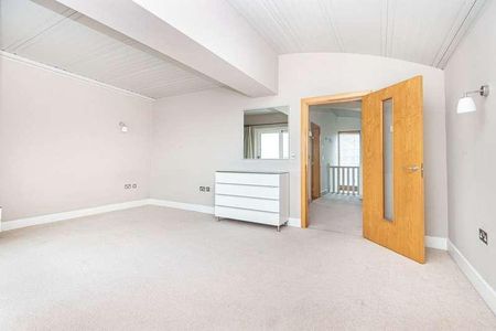 The Litzo, Boscombe Spa Road, BH5 - Photo 3