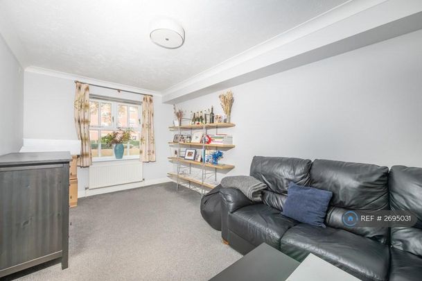 5 bedroom terraced house to rent - Photo 1