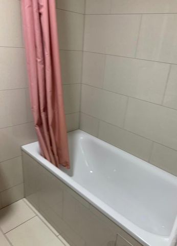 Room in a Shared House, Norbury Crescent, SW16 - Photo 4