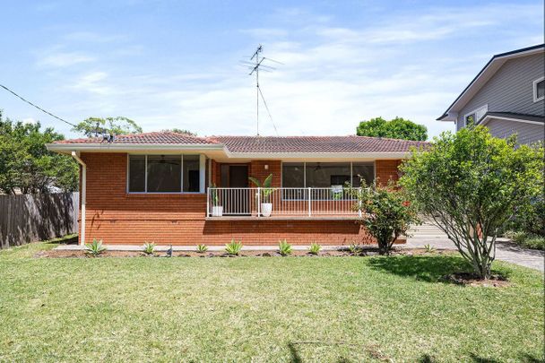 48 Waterview Street, Mona Vale NSW 2103 - House For Rent | Domain - Photo 1