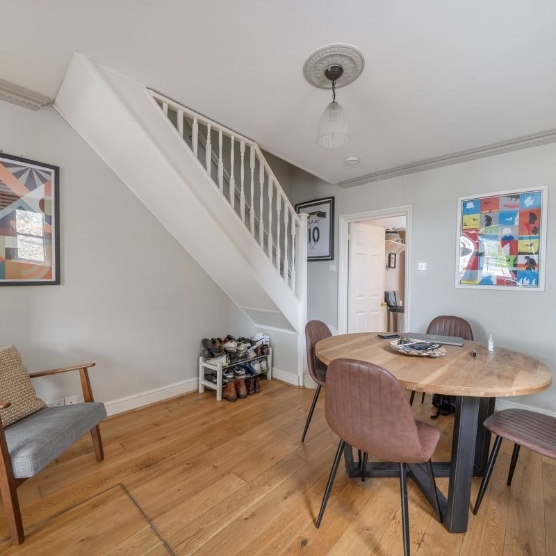 2 bedroom cottage to rent - Photo 1