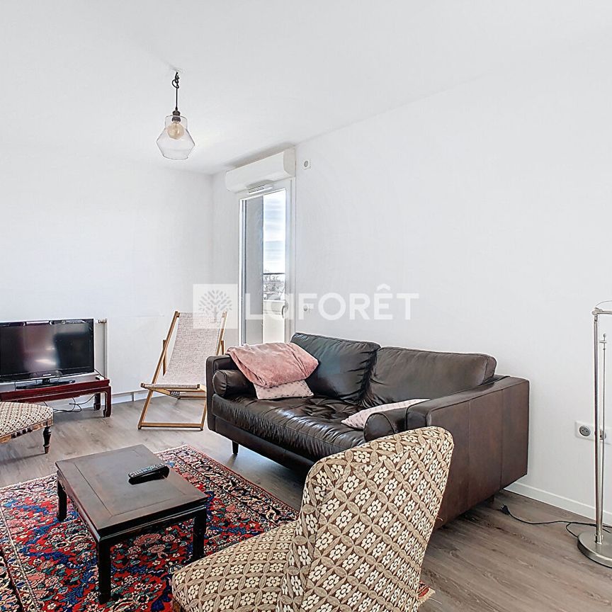 Apartment - Photo 1