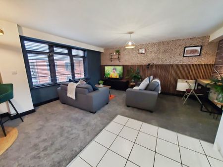 Affordable Luxury Living, one-bedroom apartment in Birmingham - Photo 4