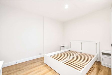 Bassingham Road, London, SW18 3AG - Photo 3