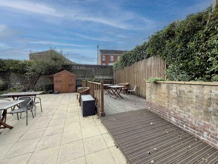 1 bedroom flat to rent - Photo 4